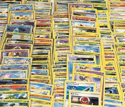 600 Pokemon Cards Bulk Lot Commons Uncommons & Rares w/ 100 Holographic  Cards