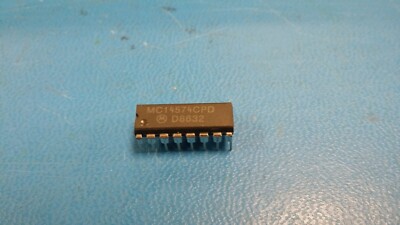 (4pcs) MC14574CPD Comparator, 4 Func, CMOS, PDIP16