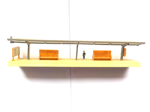 Décor Maquette Faller Le Quai de Gare Avec Personnages - Imagen 2 de 3