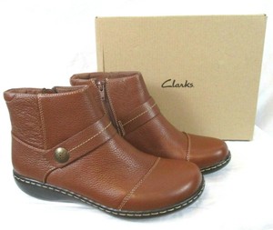 clarks ashland pine ankle bootie