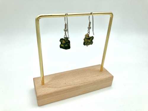 Beautiful Green Turtle Earrings - Hook Back - Hand Crafted Very Detailed Unique - Picture 5 of 7