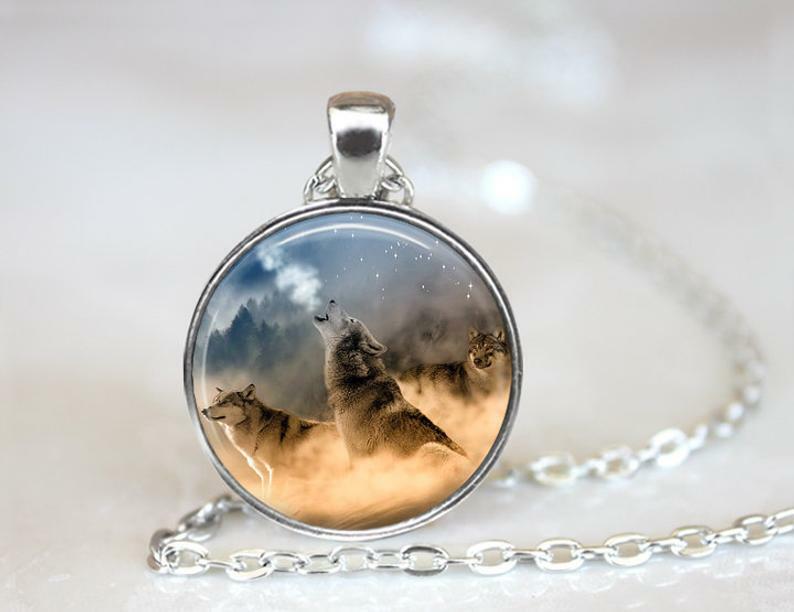 WOLVES WOLF ANIMAL HOWL charm pendant 22