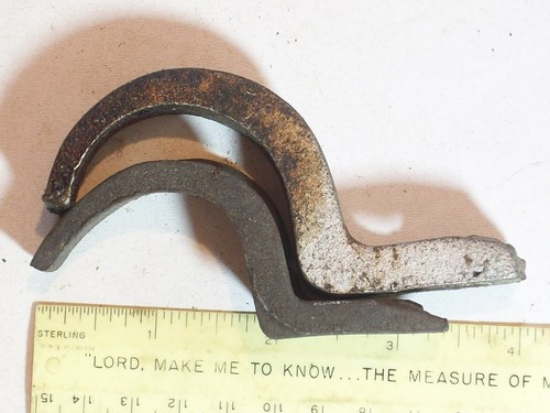Plumbing PIPE STRAP CONDUIT CLAMP 1 1/2 INCH MALLEABLE IRON ONE HOLE CAST USA - Afbeelding 1 van 4