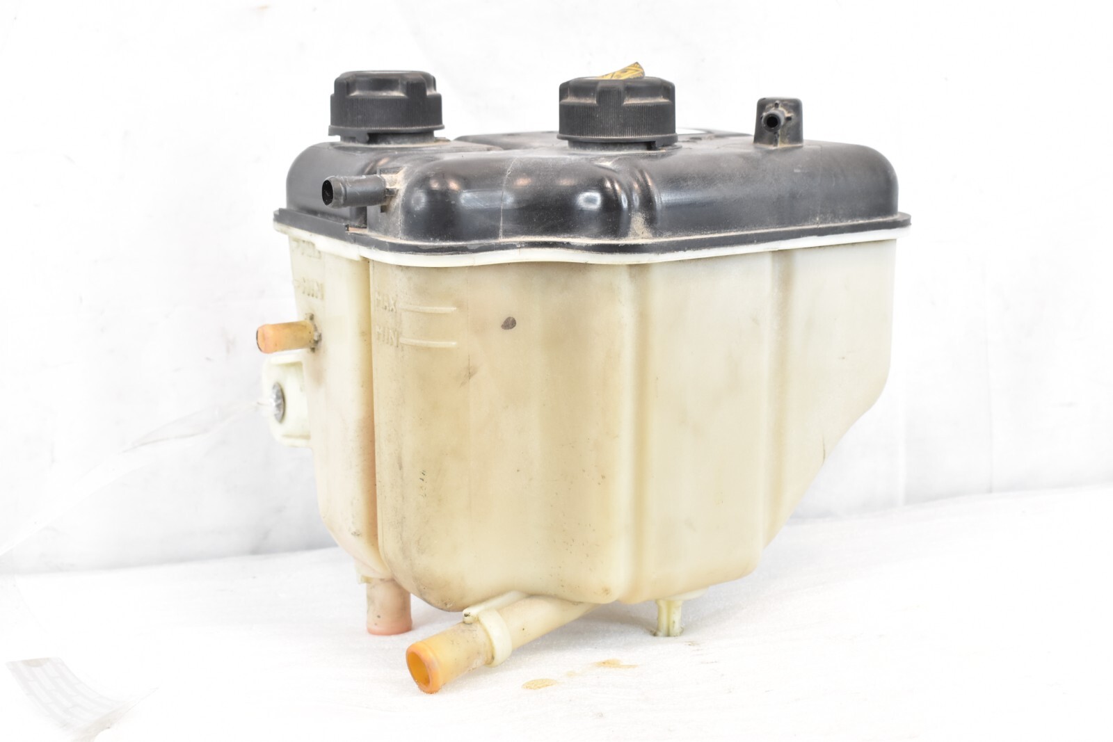 2014-2017 MASERATI GHIBLI S 3.0L V6 COOLANT EXPANSION TANK RESERVOIR W/ CAPS OEM