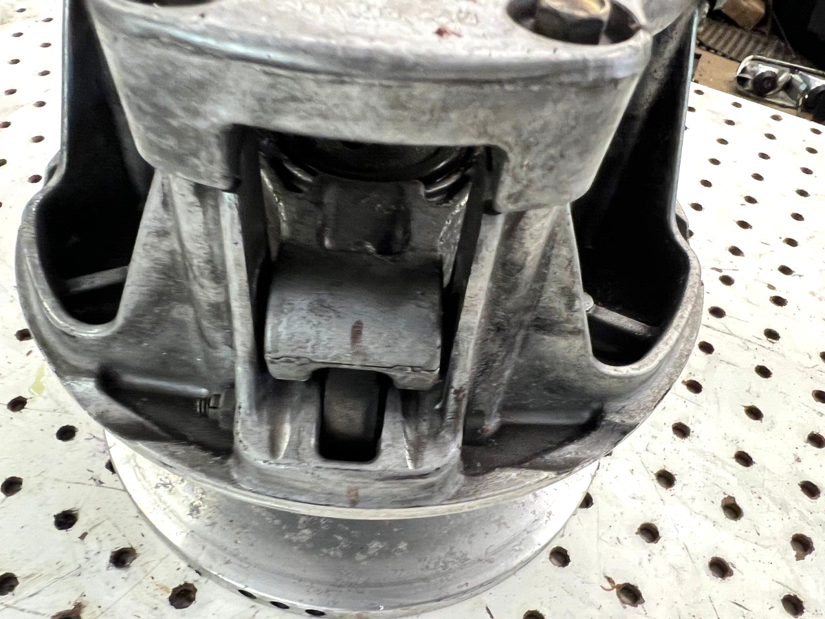 Polaris Dragon IQ 600 Primary Clutch 1322659 | eBay