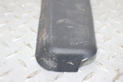 03-06 Chevy SSR placa de umbral de carga trasera/trasera OEM negro - Imagen 6 de 13