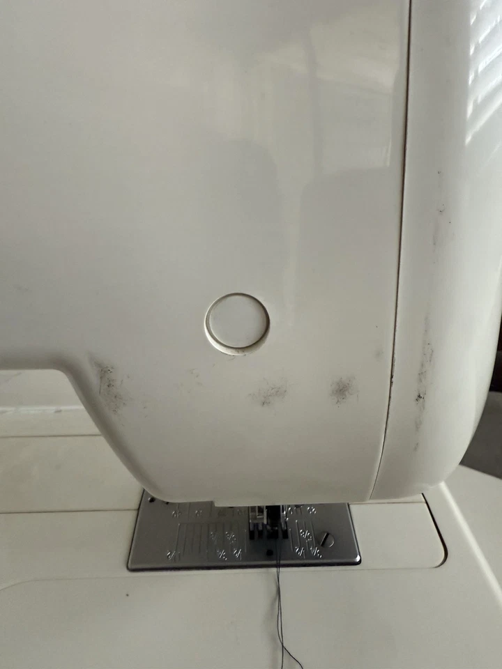 Janome 6019 Sewing Machine - image 4 of 4