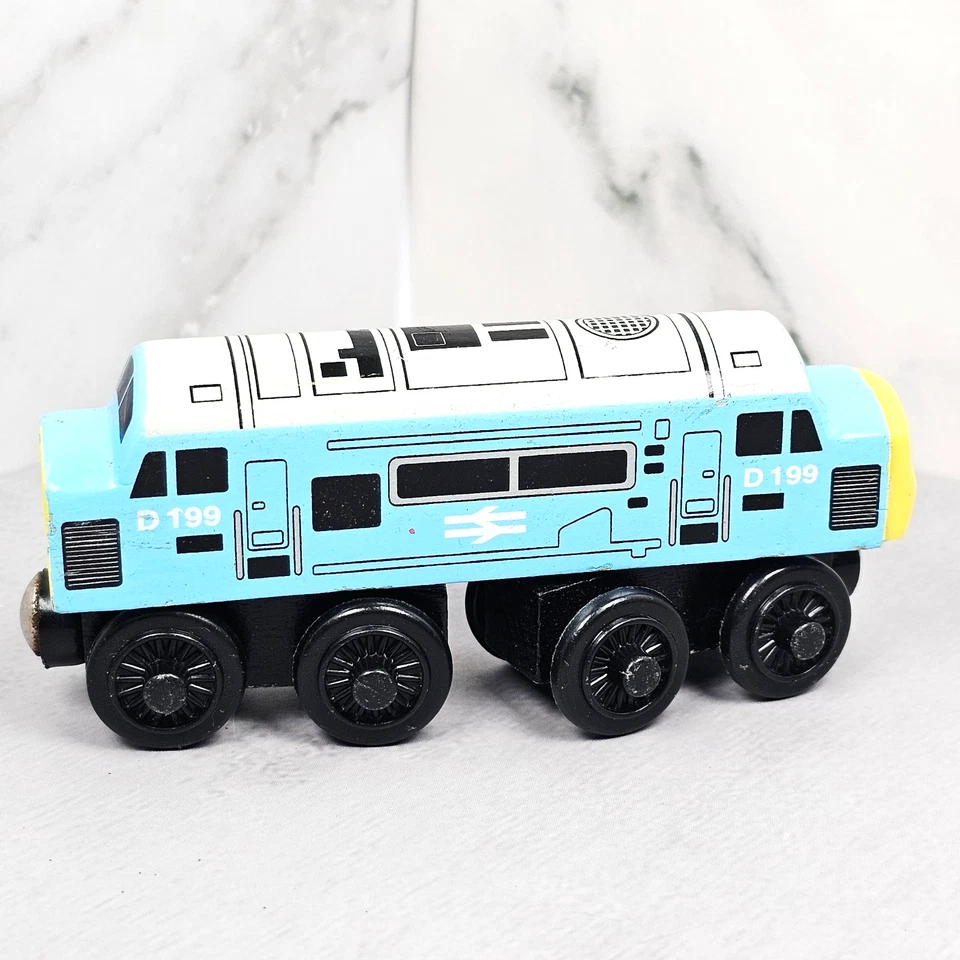 Thomas Wooden Rilway D199 Diesel 2003 Tren Tanque Motor Gullane  Foto 4 de 4