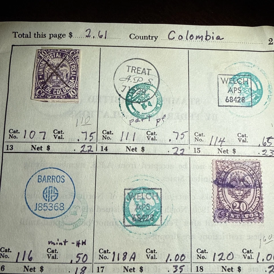 Lote de estampillas de Columbia bonito lote de 71 estampillas usadas/bisagras en folleto años 1870’s-1940’s Foto 3 de 4