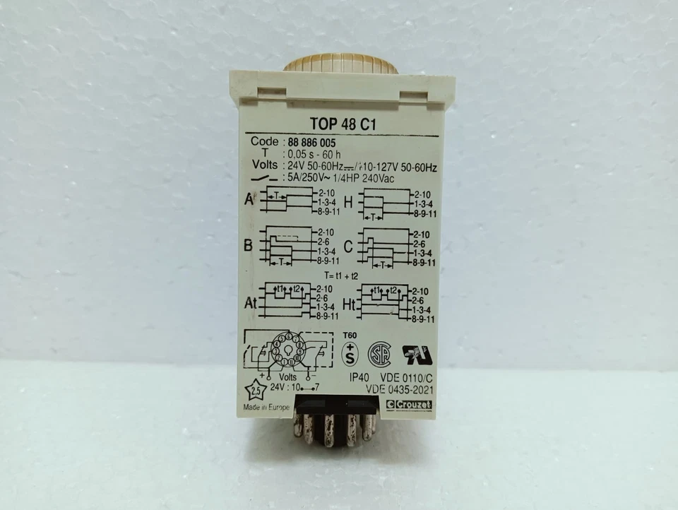Crouzet TOP 48 C1 Timer 0,05s – 60h 24v 50-60hz 110-127v 5a/250v~ 1/4hp 240Vac - Image 2 of 4