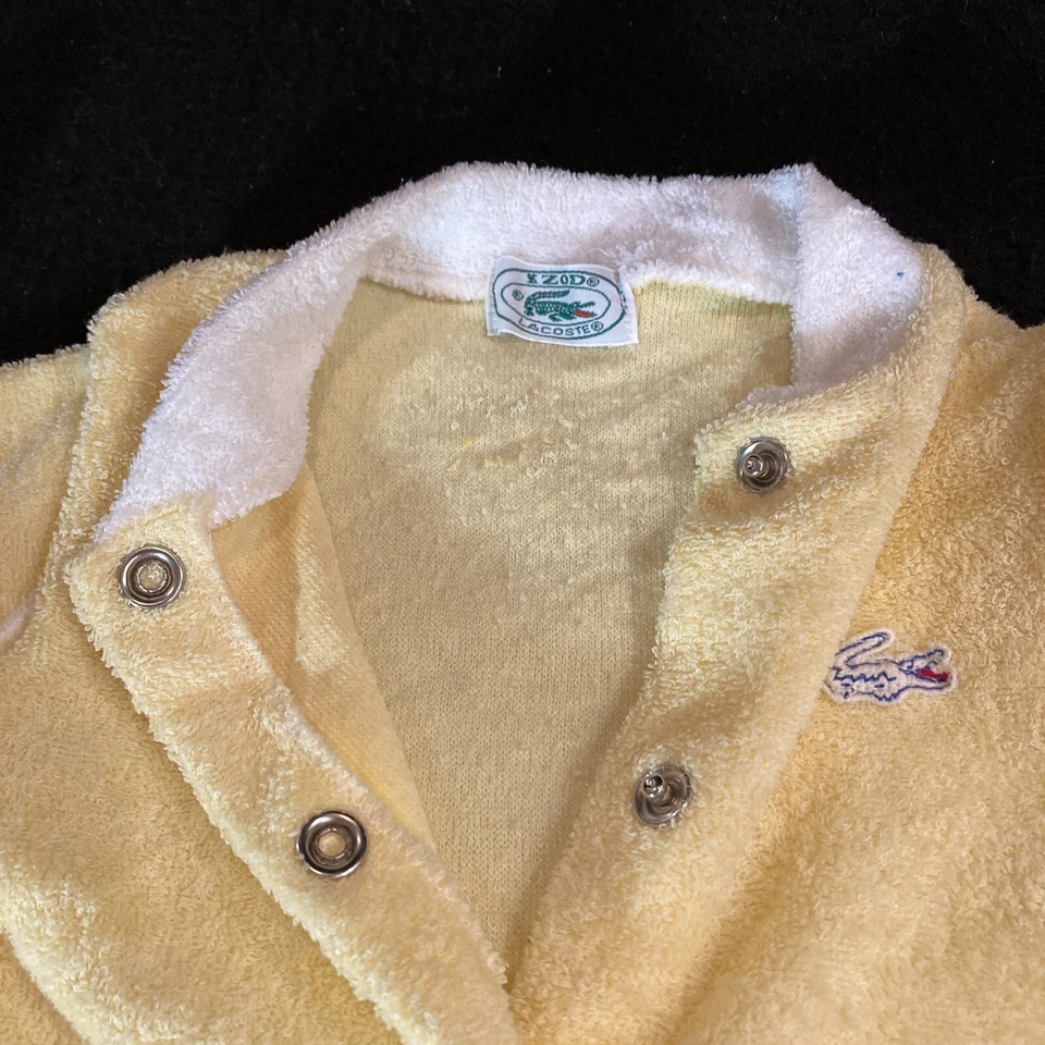 De colección Años 80 Izod Lacoste Bebé Dormitorio Recién Nacido a 11 lb Amarillo Infantil 1 pieza Terry PJ Foto 4 de 4