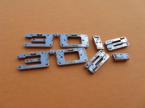 BMW 3.0 30 3 0 IS 3.0IS X3 X5 GUARDABARROS LATERAL CROMO EMBLEMA LOGOTIPO INSIGNIA SÍMBOLO A45268 - Imagen 5 de 5