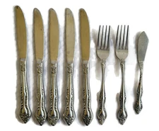 Rogers Co Korea SRB145 Stanley Roberts Flatware Lot of 8 Knives Forks Utensils