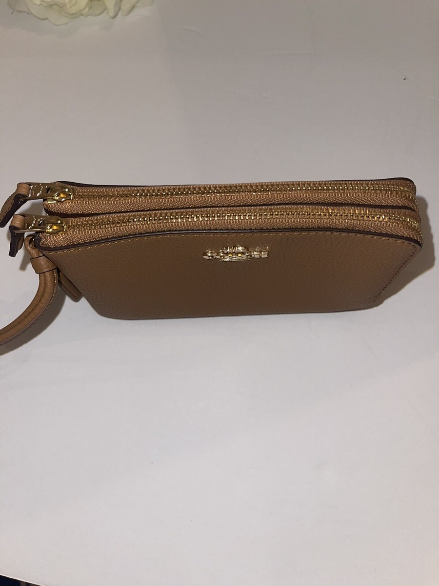 COACH NWT Pebble Leather Double Zip Corner Wristlet Gold/Light Saddle F87590