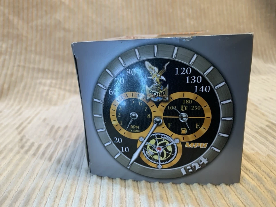 Coche diecast Road Signature Collection escala 1:24 todo negro Nissan GT-R R35 Foto 4 de 4