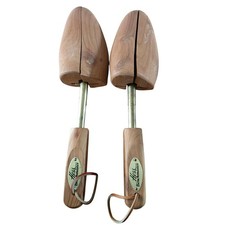 Cedar Shoe Trees Mens Size M-4 Split Toe TWO RIGHT - READ