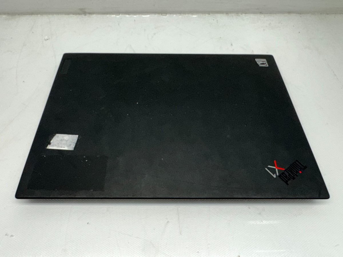 Lenovo ThinkPad X1 Carbon Gen 9 14