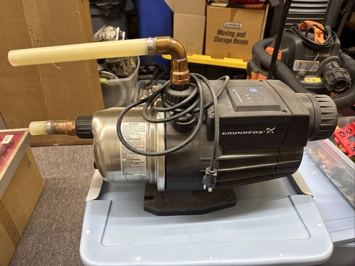 GRUNDFOS Pump MQ3-45 Model: 96860195 Made In Italy. Nice Shape