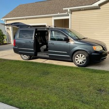 2014 Chrysler Town & Country TOURING