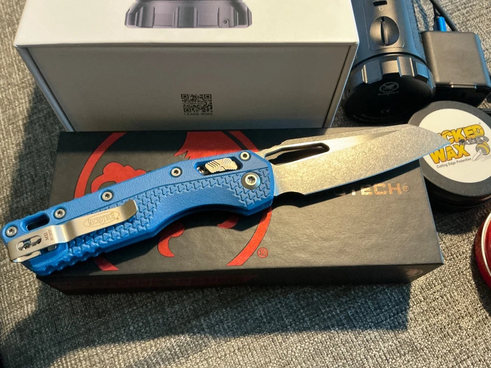 HOLIDAY BUNDLE Microtech 210T-10 PMCBL & OLIGHT MARAUDER 2 & Wicked Industries - Image 4 of 4