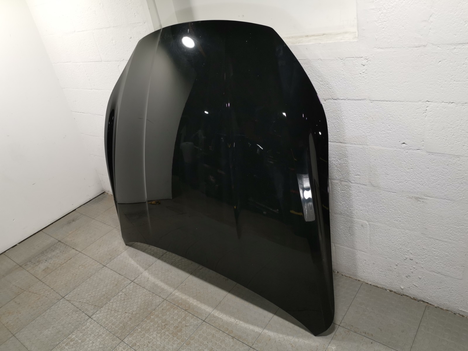 Maserati Ghibli RWD 2017 3.0 L Auto Front Hood Bonnet Cover Black Color OEM