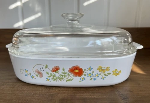 Vintage Corning Ware Wildflower 10x10x2 Casserole Dish with Pyrex Glass Lid