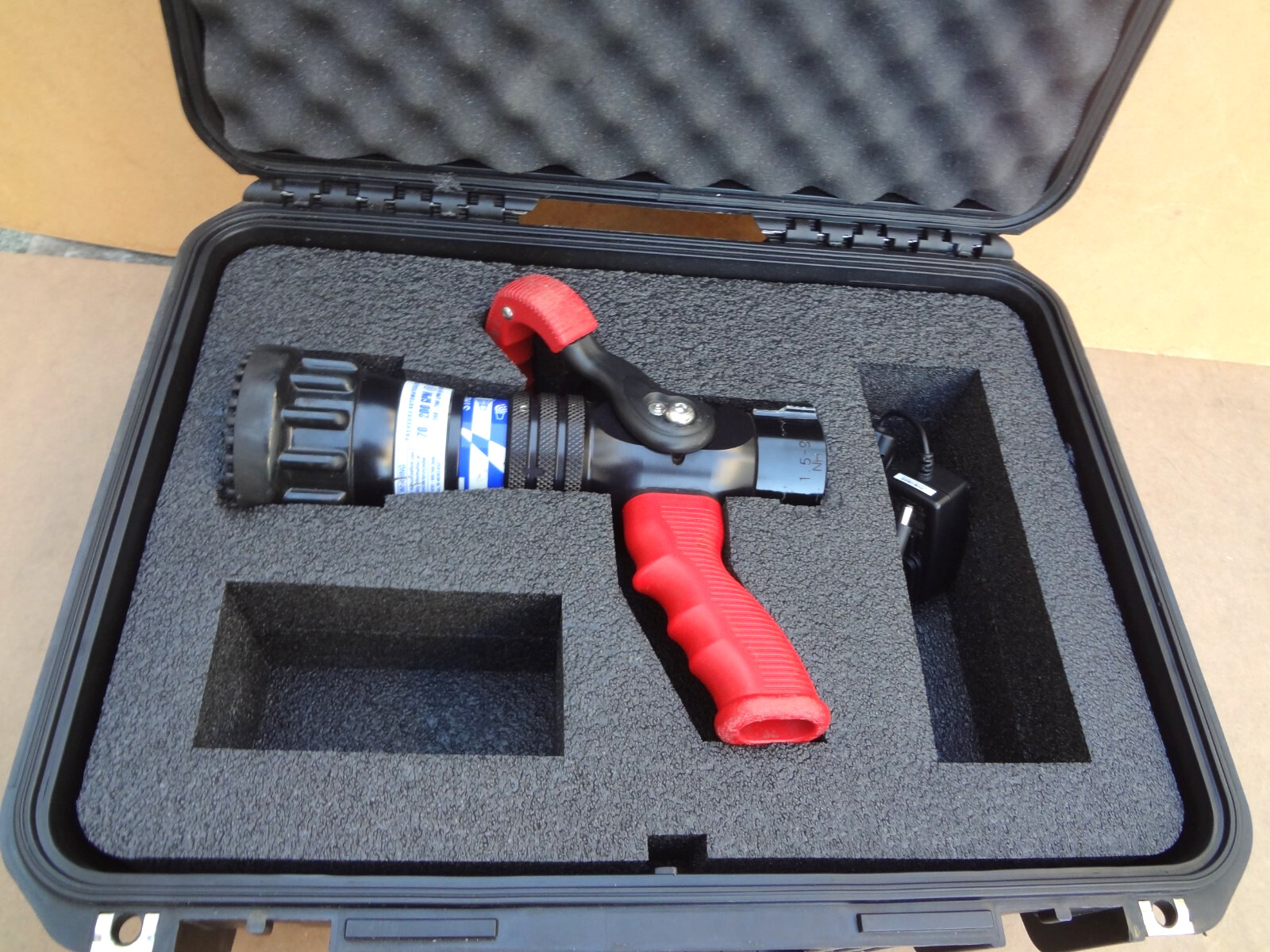 Task Force Tips TFT Mid Matic Fire Nozzle 70 - 200 GPM 1 1/2” Ball Valve