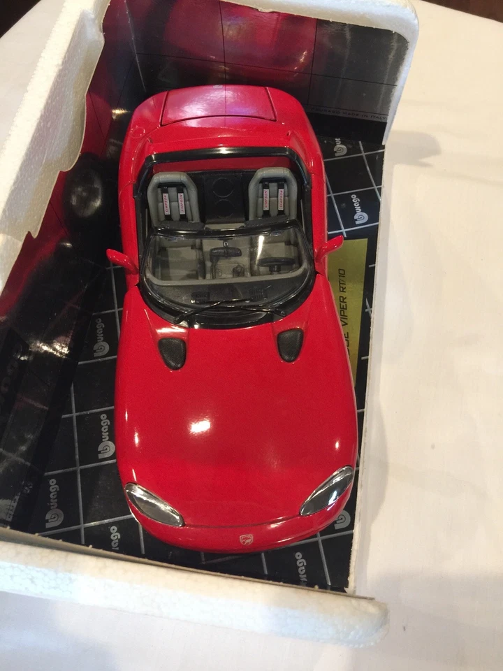 Bburago 道奇 Viper RT/10 (1992) 跑车黄金系列 1: 18 比例 3325 很好 — 第 3/4 张图片