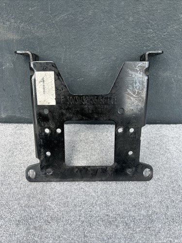 Original BMW F30 F31 F35 F32 F33 F36 Stoßstange vorne Sensor Halter 6853978