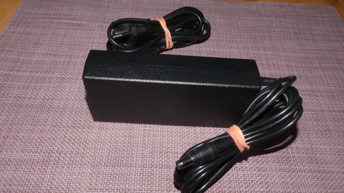 AC-Adapter/LiteOn/220-240V/0,8A--Output: 12V/4,58A/55Watt--max. - Bild 5 von 6