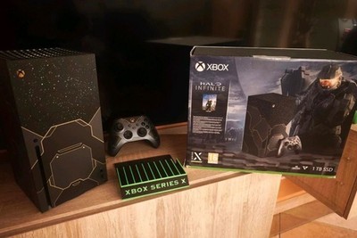 Xbox Series X Halo Infinite Limited Edition Konsole Und Controller Zustand