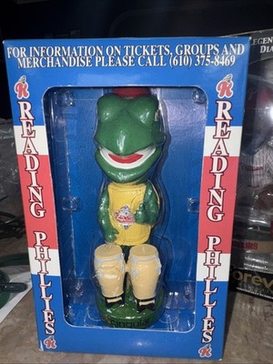 CHANGE UP MASCOT READING FIGHTIN' PHILS PHILLIES VINTAGE 2003 BOBBLEHEAD SGA