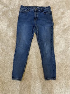 Women’s Old Navy Rockstar Skinny Jeans Size 14 Stretch Fit Mid Rise Denim