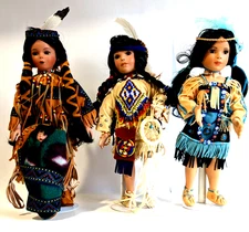 Paradise Galleries Many Stars Desert Moon White Feather American Heritage Lot 3