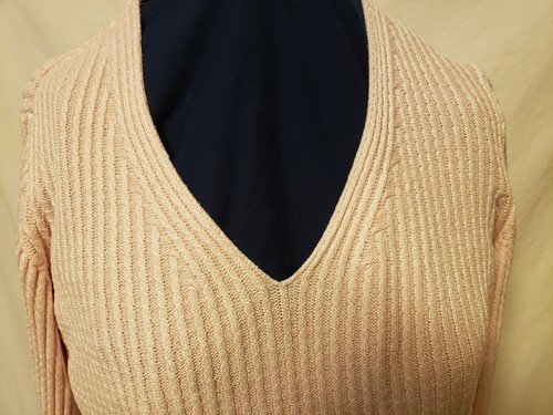 Calvin Klein Sweater Size Small Pink Cable Knit Pullover V-Neck - Picture 7 of 9