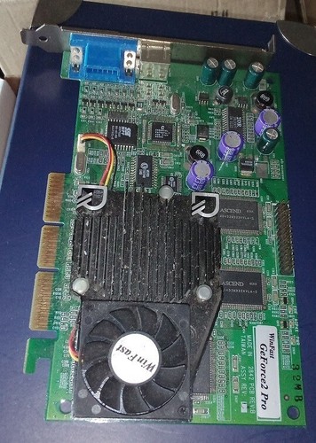carte vidéo AGP pour PC sous Windows xp (32mo GEFORCE 2 pro)