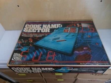 1977 Parker Brothers Code Name Sector Board Game 99.9% Complete Not Working CR6b
