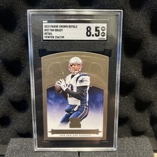 2015 Panini Crown Royale - #33 Tom Brady Retail Pewter SGC 8.5 NM-MT+ # /199
