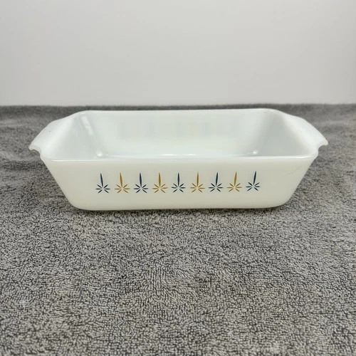 Anchor Hocking/Fire King “Candle Glow” 1.5 Qt Casserole Dish - Vintage