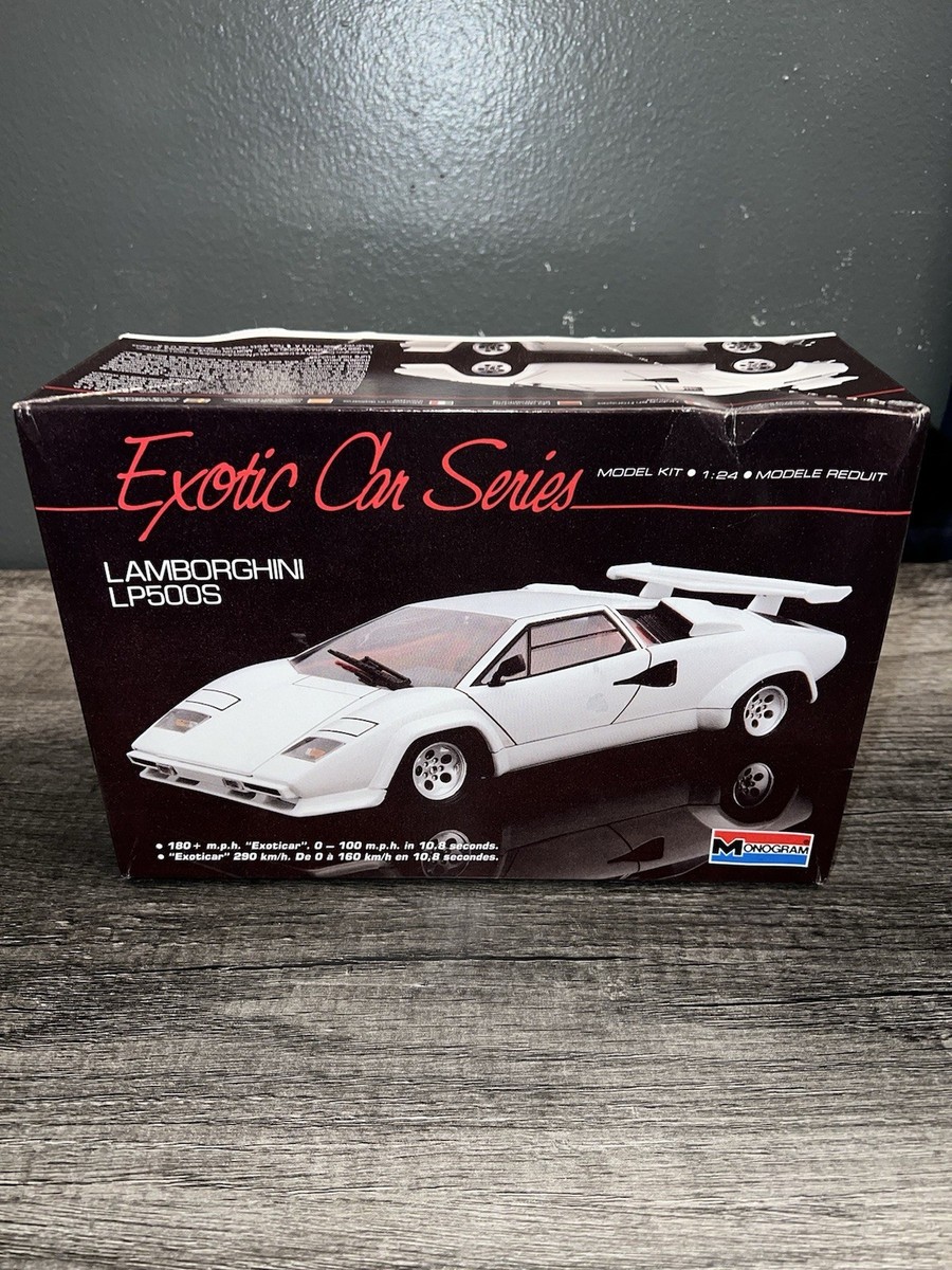 モノグラム Lamborghini LP500S モデルキット 1/24 模型・プラモデル モノグラム Lamborghini LP500S モデルキット 1/24