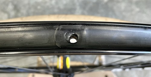 Mavic CrossRide Tubeless Wheelset. 26”. W/ Shimano 12-44 Cassette And Rotors - Picture 8 of 8