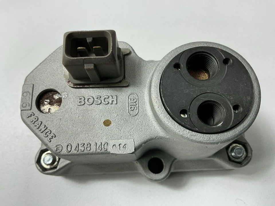 REMAN. SIN CAJA BOSCH 0438140014 regulador de calentamiento 1977-1979 BMW 320i 2,0 L-L4 Foto 3 de 4