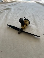 VINTAGE COX GOLDEN BEE 049 STUNT RACING CONTROL LINE R/C MODEL AIRPLANE ENGINE