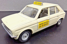SOLIDO PEUGEOT 104 DRIVING SCHOOL CAR  1:43 DIE-CAST MODEL
