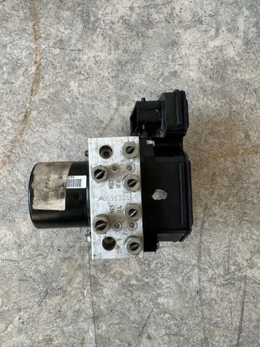 ABS-Pumpe ABS-Block 13328651 TRW Opel Insignia A