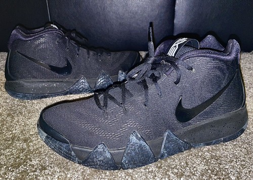 kyrie 4 blackout
