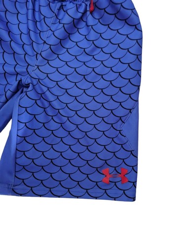Boys Under Armour Shorts Youth Small 8/10 Loose Fit MARVEL Great Condition - Picture 3 of 10
