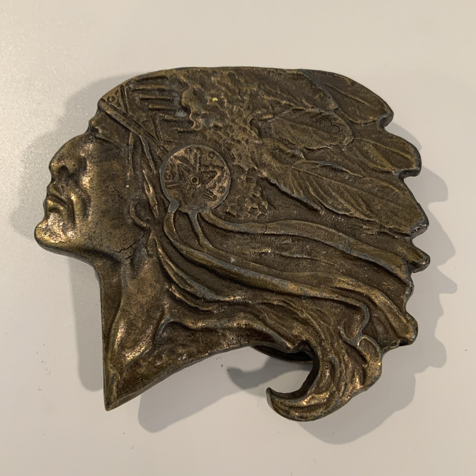 VINTAGE ANTIQUE METAL BELT BUCKLE NATIVE AMERICAN INDIAN WAR CHIEF