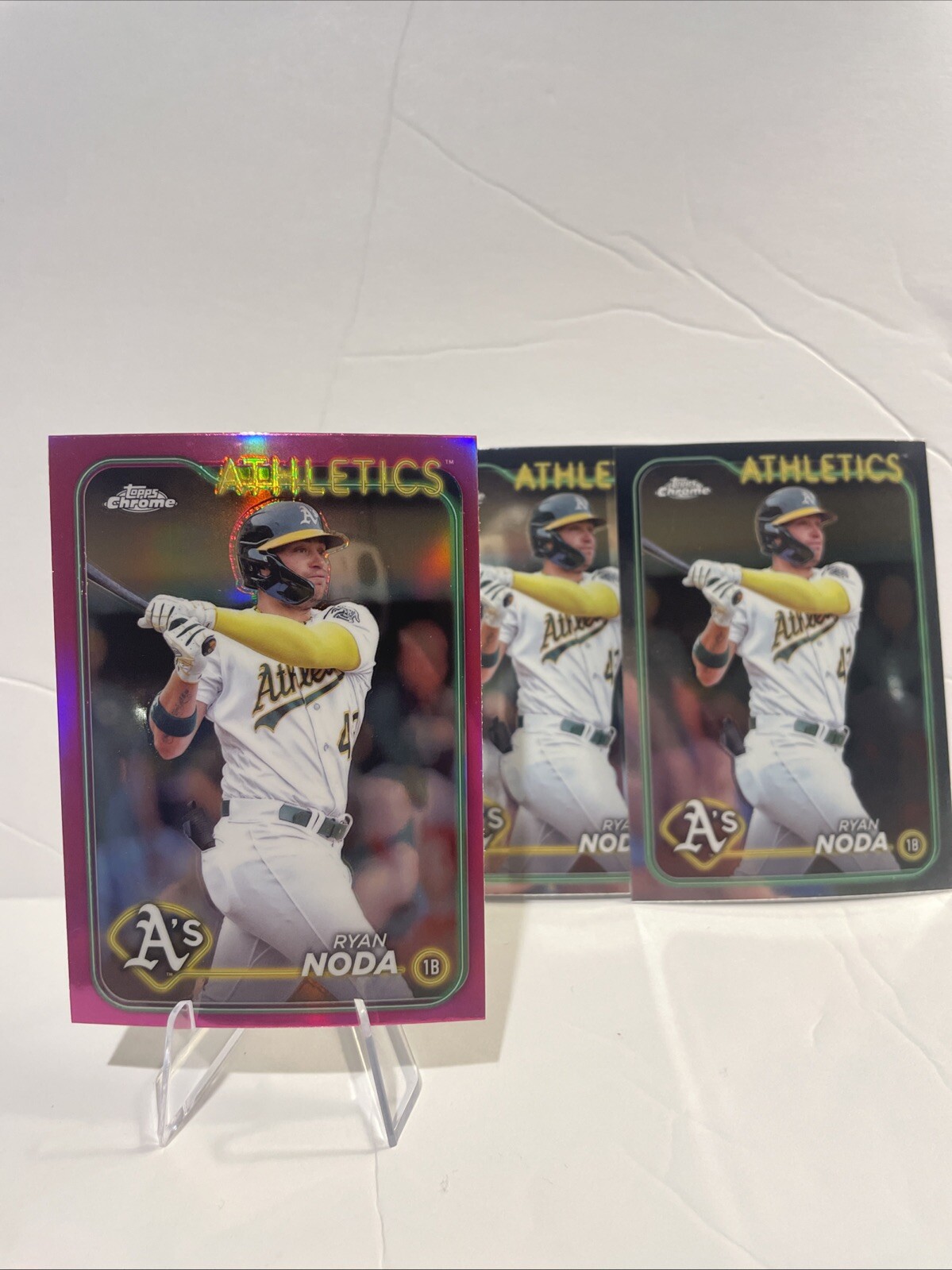 2024 Topps Chrome #284 Ryan Noda Pink Refractor Oakland Athletics free base card
