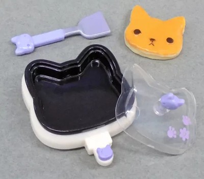 Nyanko Kitchen Mini Figure Set 4 Collectible Anime Accessories